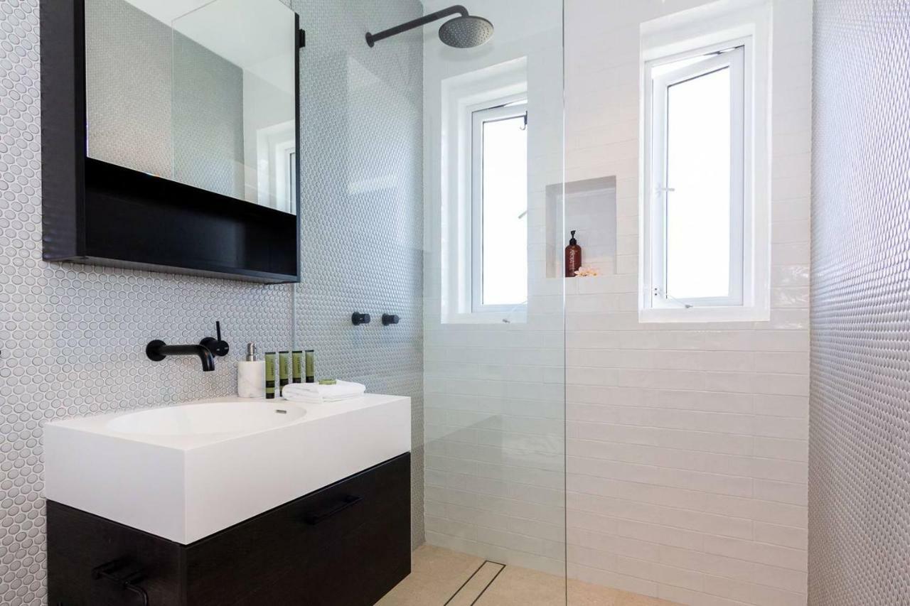 Bondi Breeze-Hosted By:L'Abode Accommodation Sydney Exterior photo